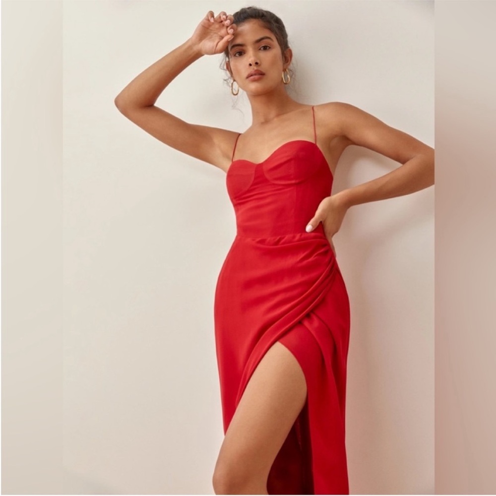Reformation Kourtney Dress in Cherry Red - Picture 3 of 14